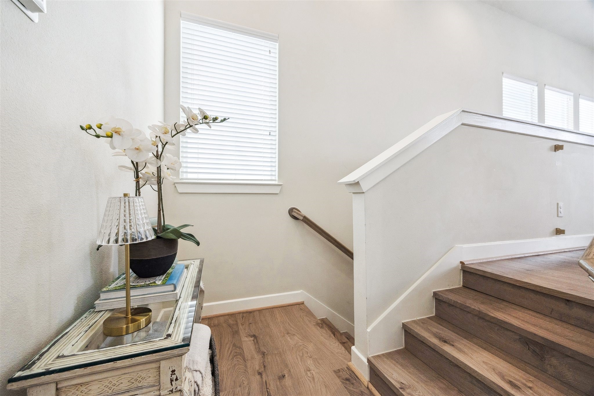 809 Burton Landing Lane , Houston, TX, 77008 | 33438715 | Realty Texas LLC