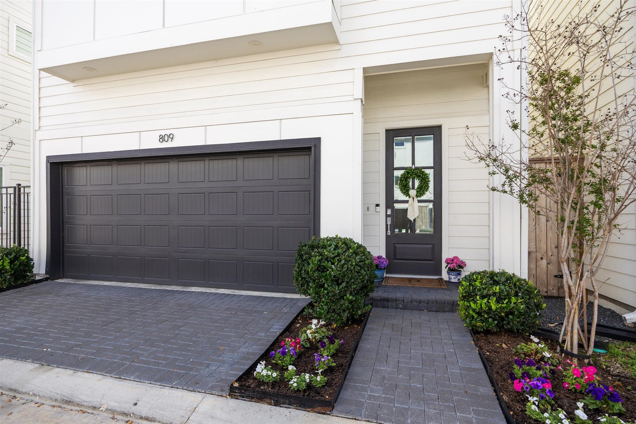 809 Burton Landing Lane , Houston, TX, 77008 | 33438715 | Realty Texas LLC
