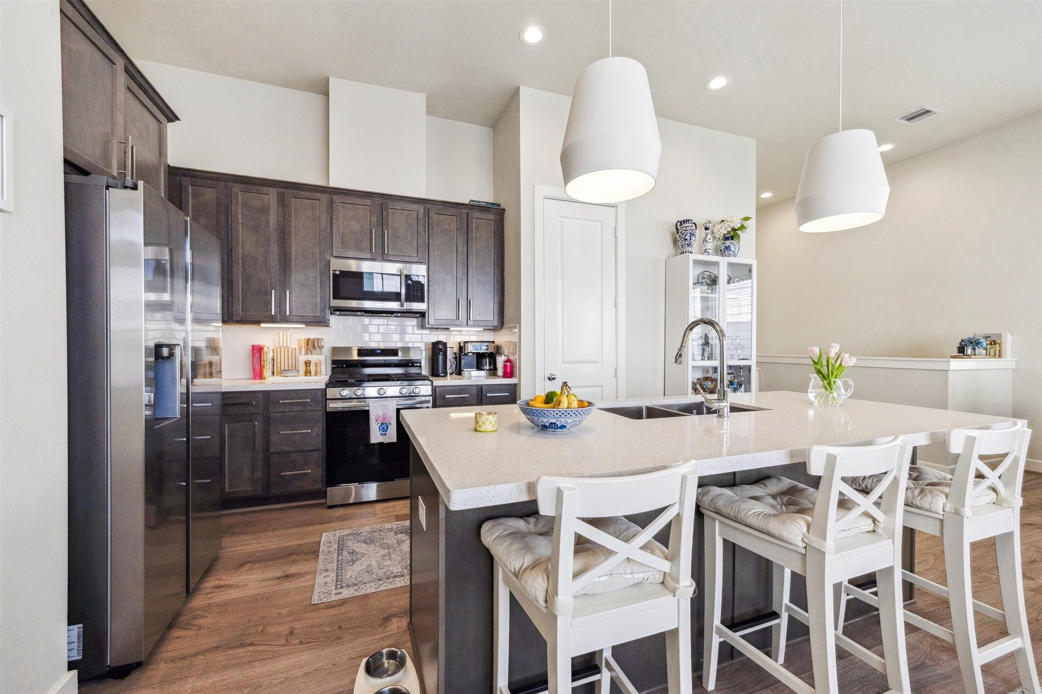 809 Burton Landing Lane , Houston, TX, 77008 | 33438715 | Realty Texas LLC