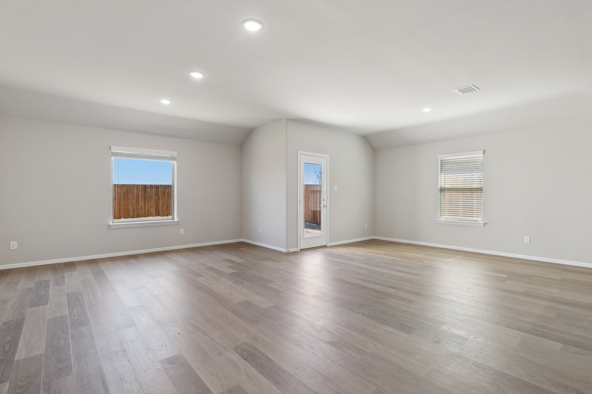 9228 Wild Stampede Way , Crowley, TX, 76036 | 20951007 | Realty Texas LLC