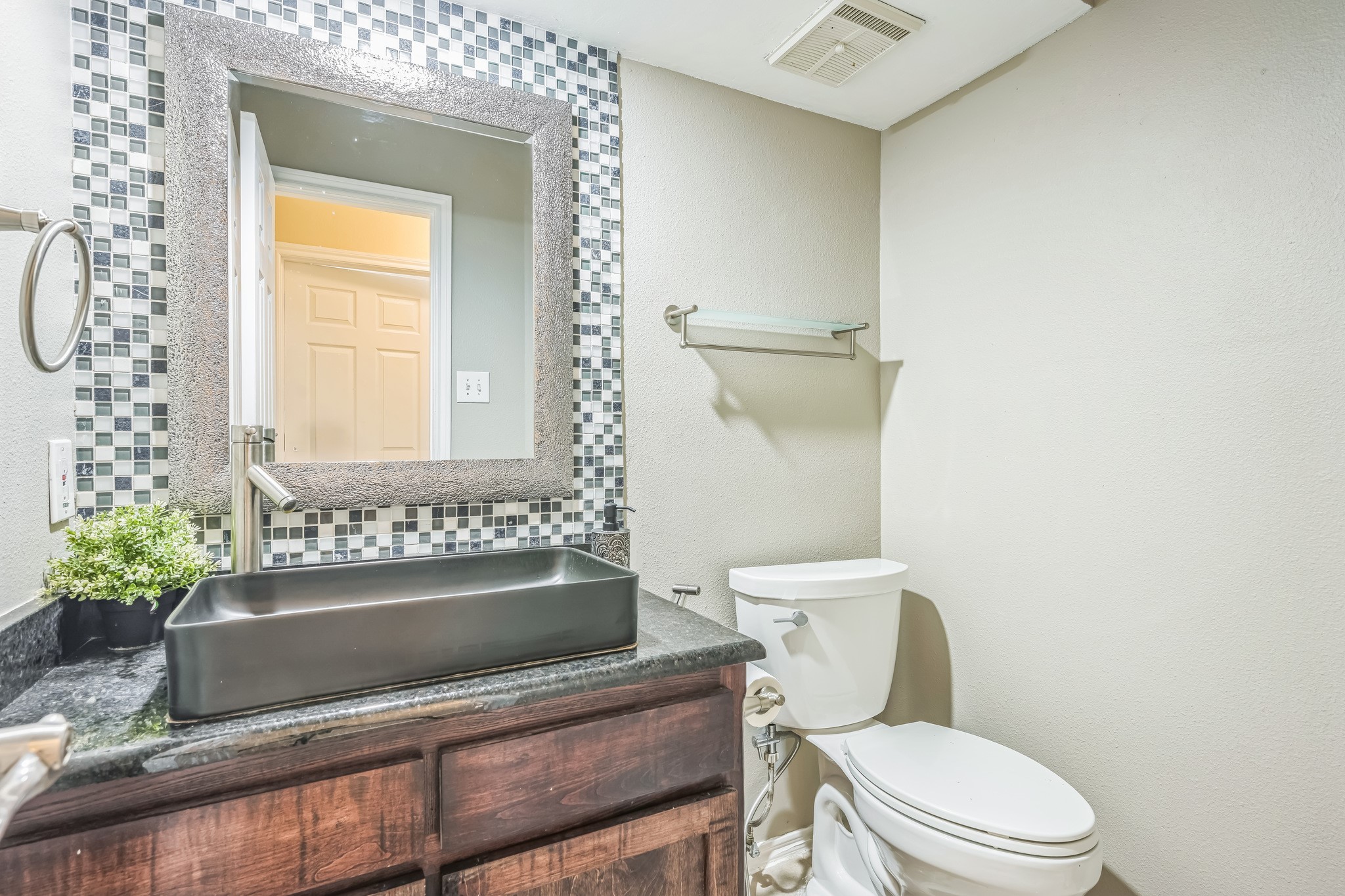 7413 Dana Lane , North Richland Hills, TX, 76182 | 20950948 | Realty Texas LLC