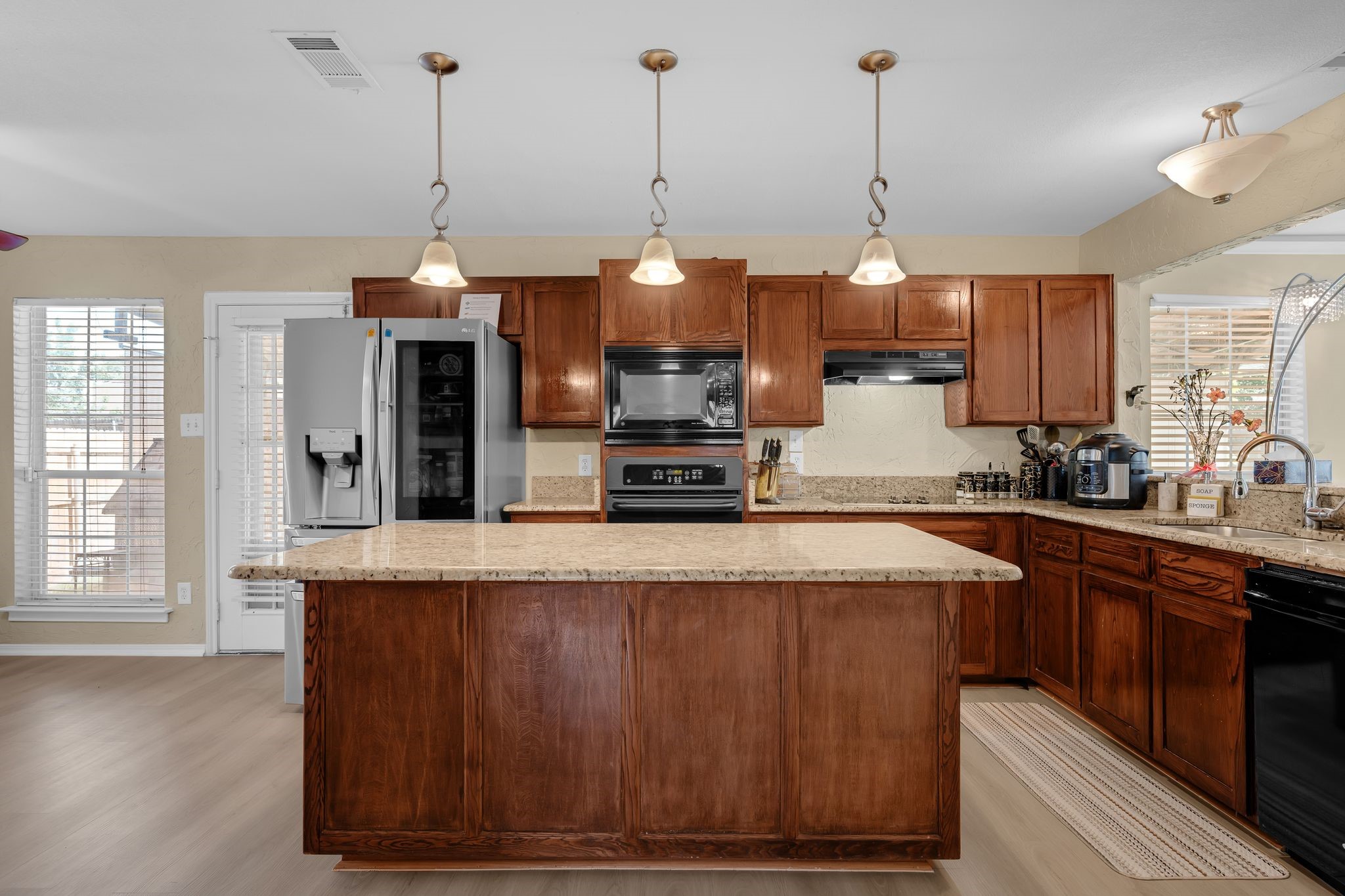 7413 Dana Lane , North Richland Hills, TX, 76182 | 20950948 | Realty Texas LLC