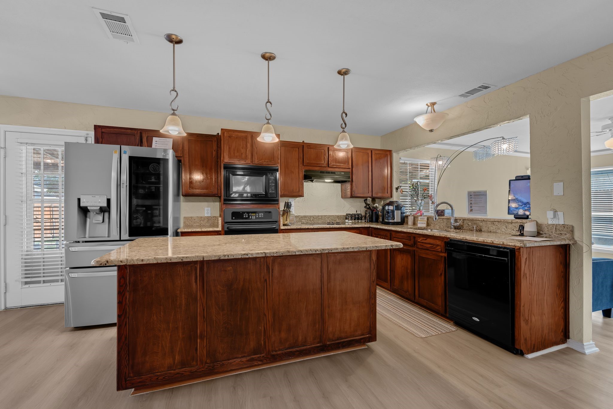 7413 Dana Lane , North Richland Hills, TX, 76182 | 20950948 | Realty Texas LLC