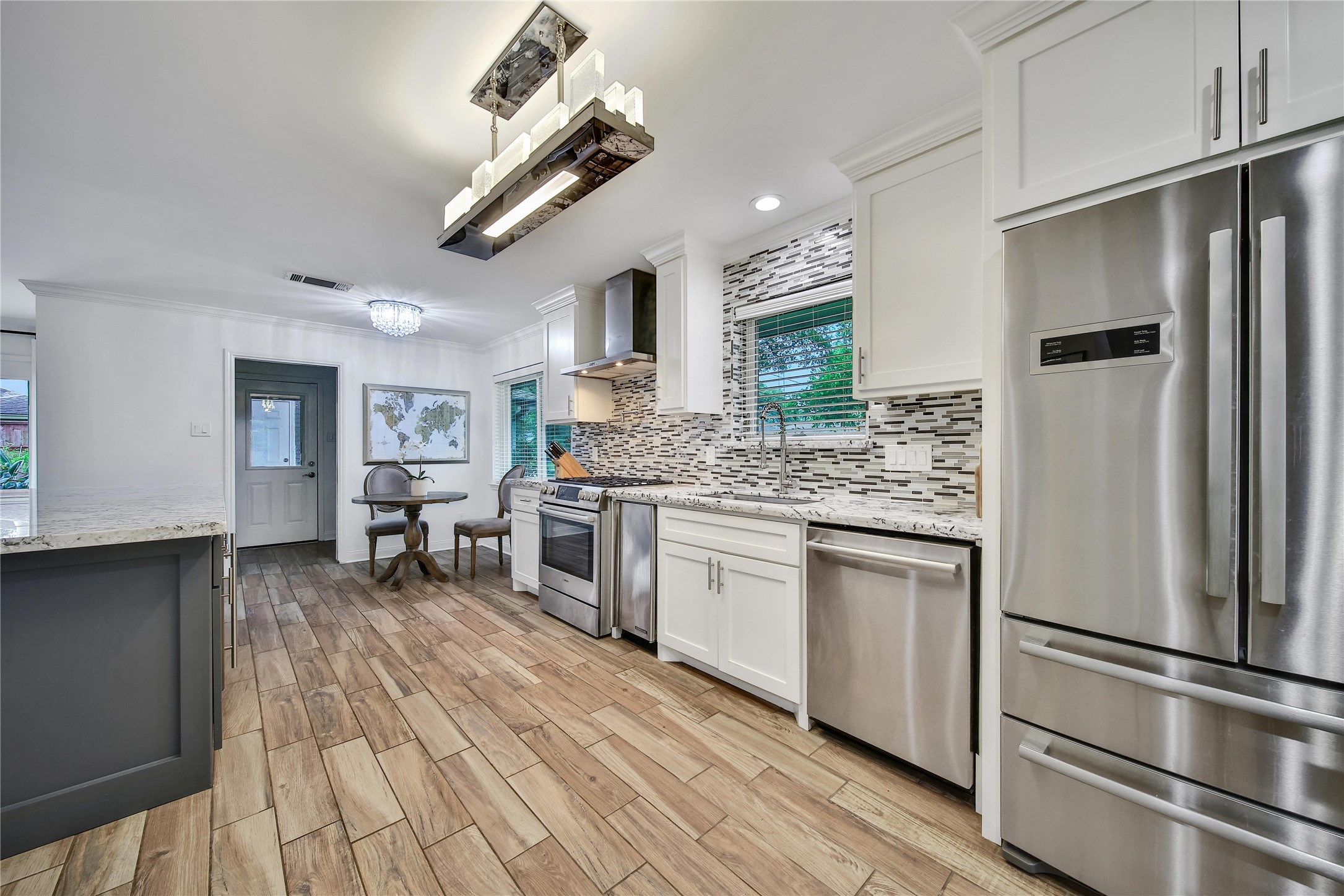 963 Thornton Road , Houston, TX, 77018 | 57349003 | Realty Texas LLC