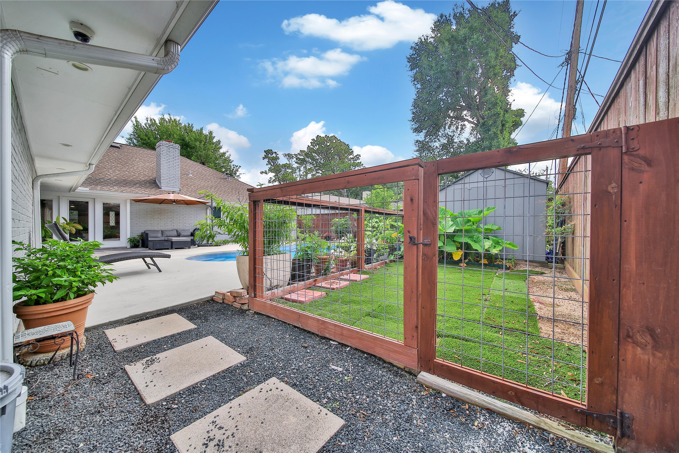 963 Thornton Road , Houston, TX, 77018 | 57349003 | Realty Texas LLC