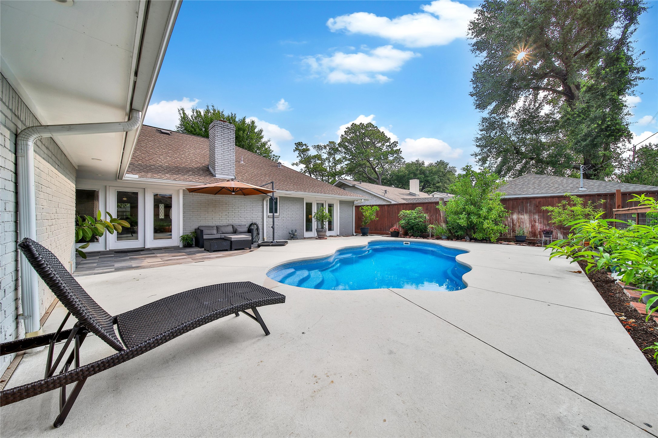 963 Thornton Road , Houston, TX, 77018 | 57349003 | Realty Texas LLC