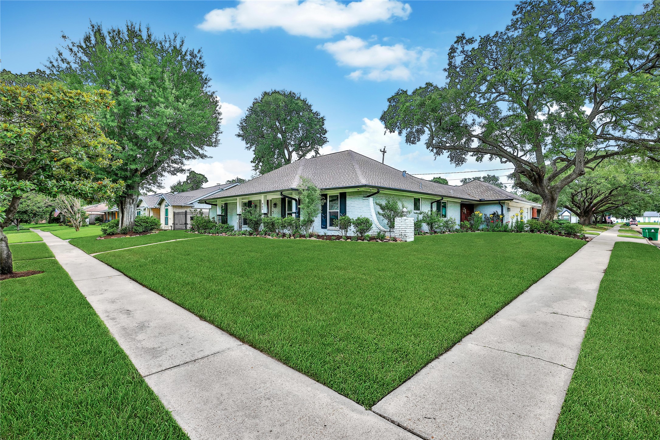 963 Thornton Road , Houston, TX, 77018 | 57349003 | Realty Texas LLC
