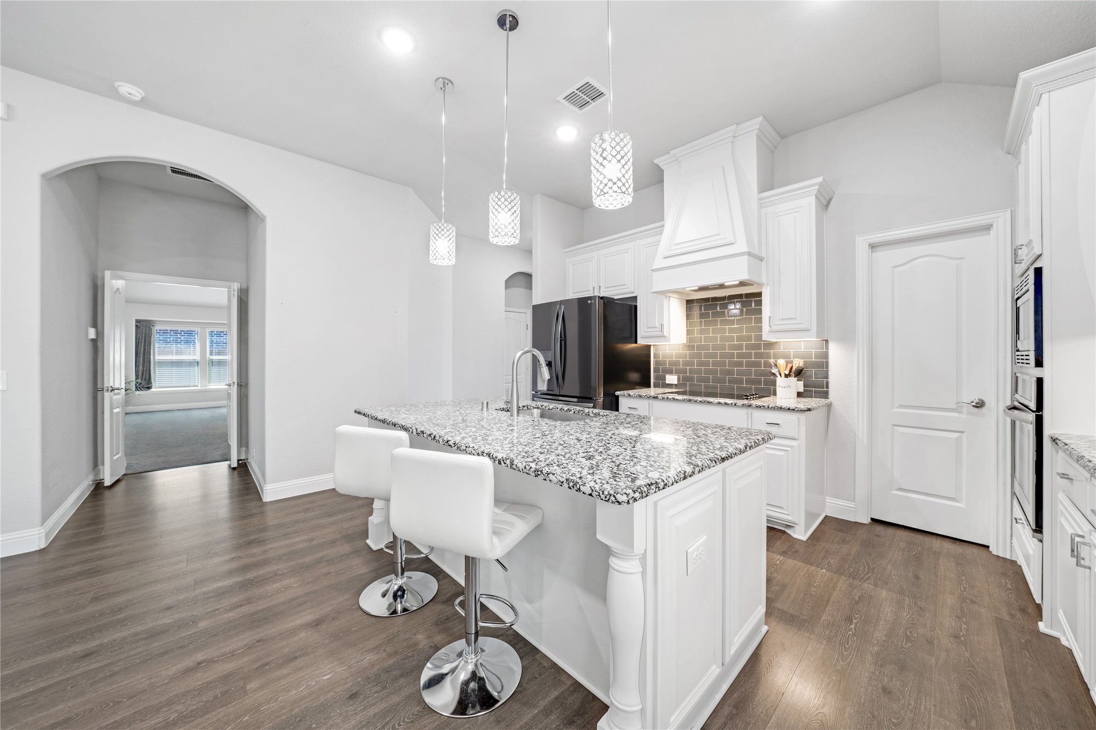 558 Lily Street , Crowley, TX, 76036 | 20948934 | Realty Texas LLC