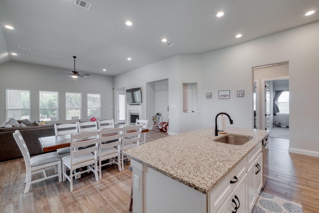 441 Double Eagle Ranch Drive , Cedar Creek, TX, 78612 | 1449574 | Realty Texas LLC