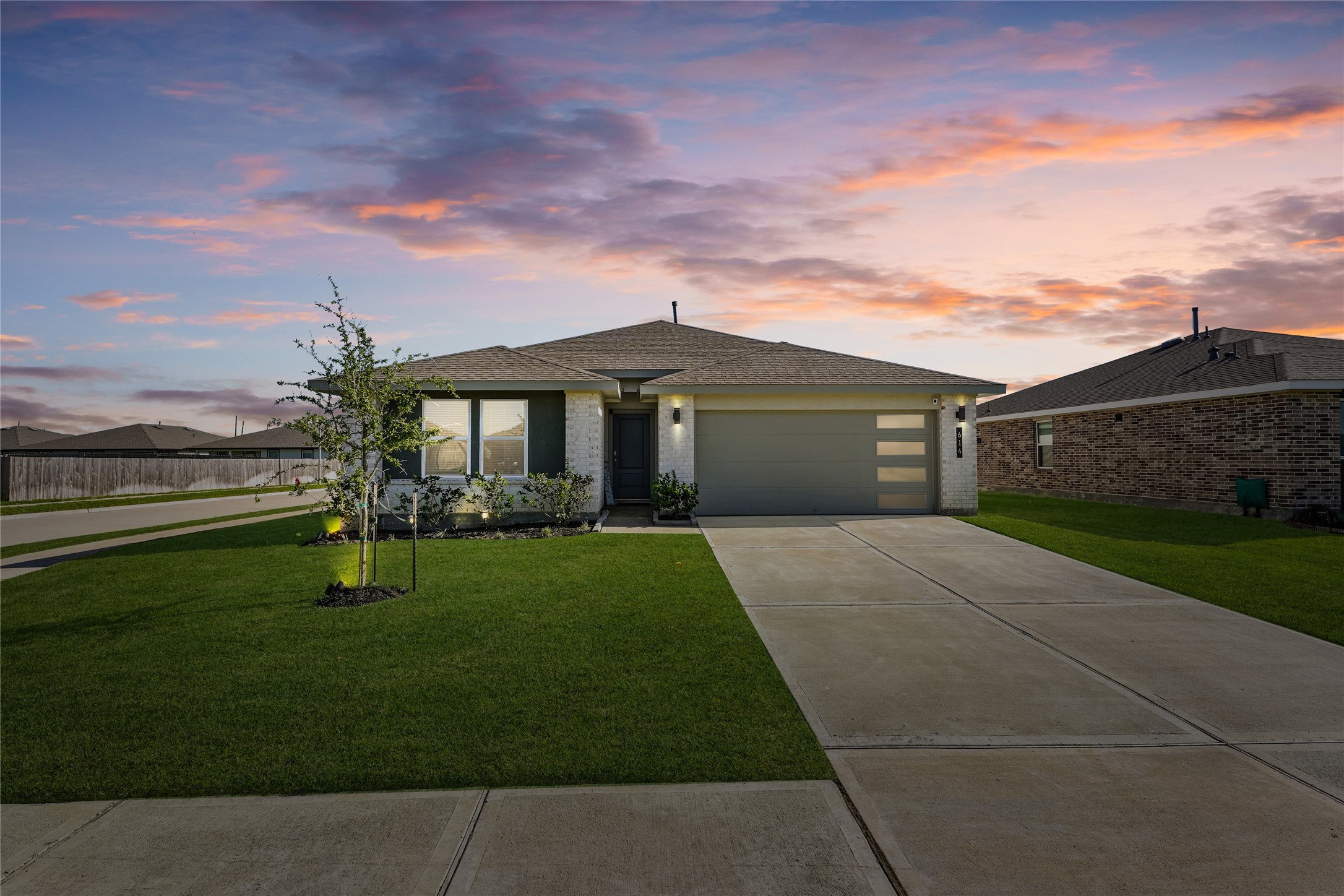 614 Hearth Manor Drive , Rosharon, TX, 77583 | 95225254 | Realty Texas LLC