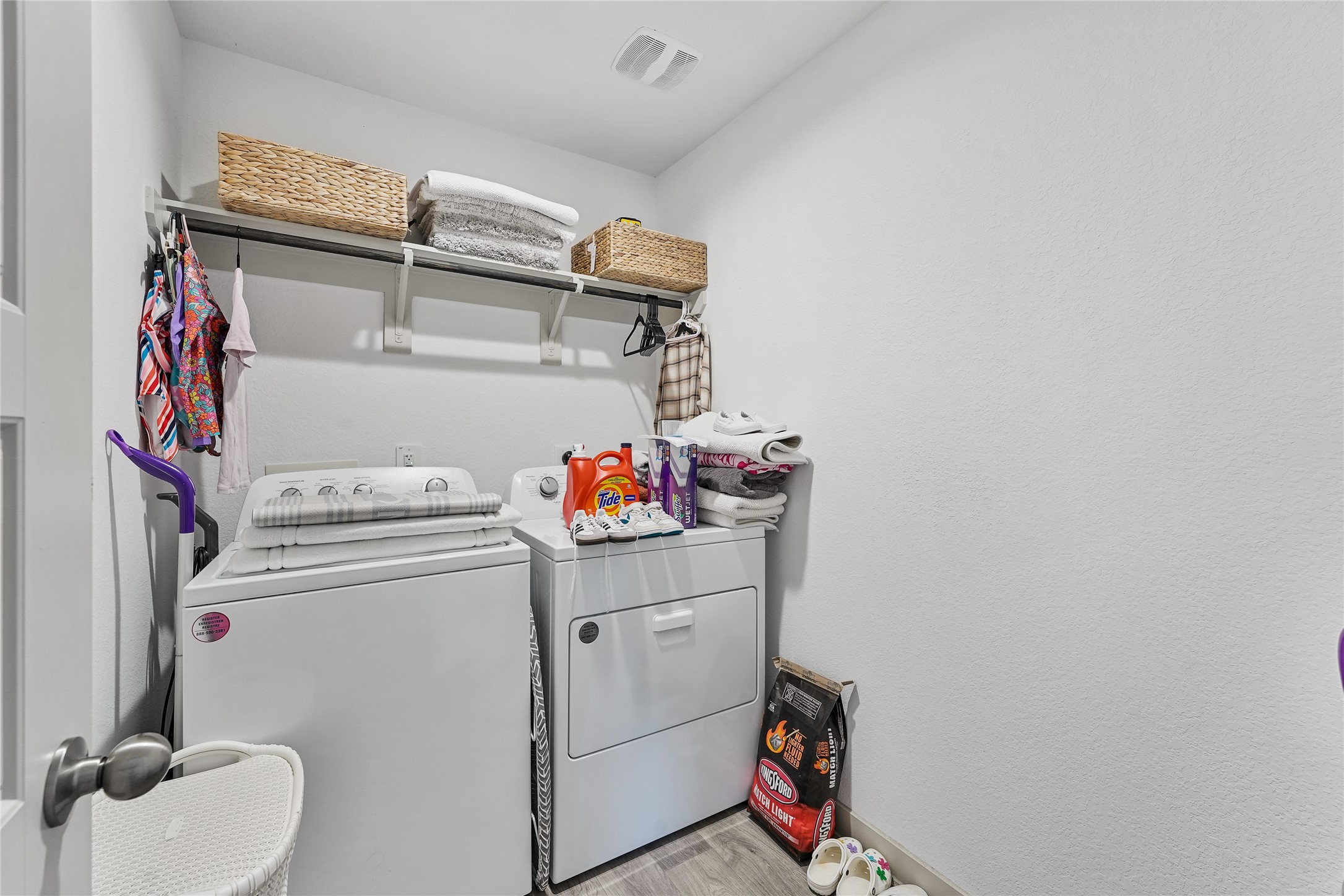 614 Hearth Manor Drive , Rosharon, TX, 77583 | 95225254 | Realty Texas LLC