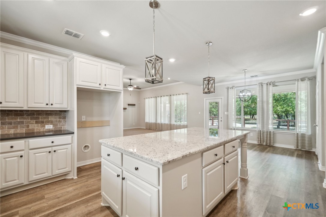 4049 Hickory Forrest Drive , Seguin, TX, 78155 | 580785 | Realty Texas LLC