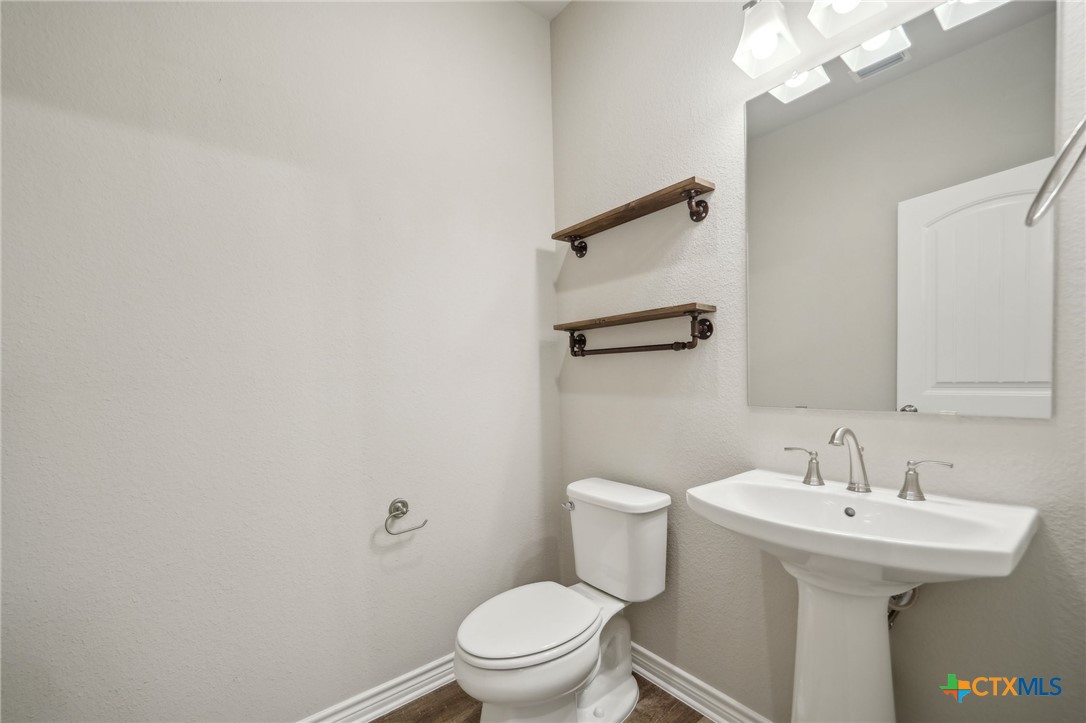 4049 Hickory Forrest Drive , Seguin, TX, 78155 | 580785 | Realty Texas LLC