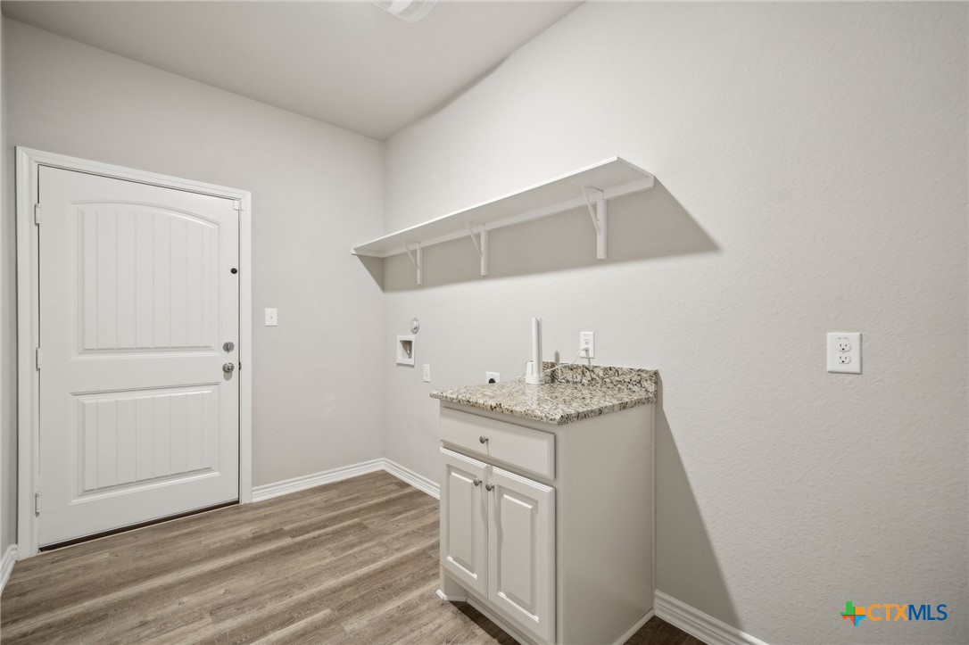 4049 Hickory Forrest Drive , Seguin, TX, 78155 | 580785 | Realty Texas LLC