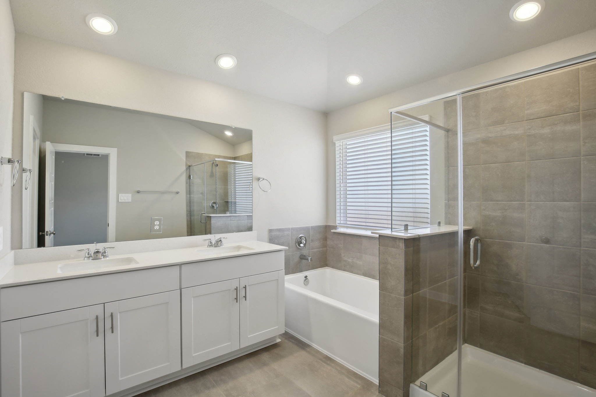 16989 Juniper Blossom Bend , Conroe, TX, 77302 | 93305948 | Realty Texas LLC