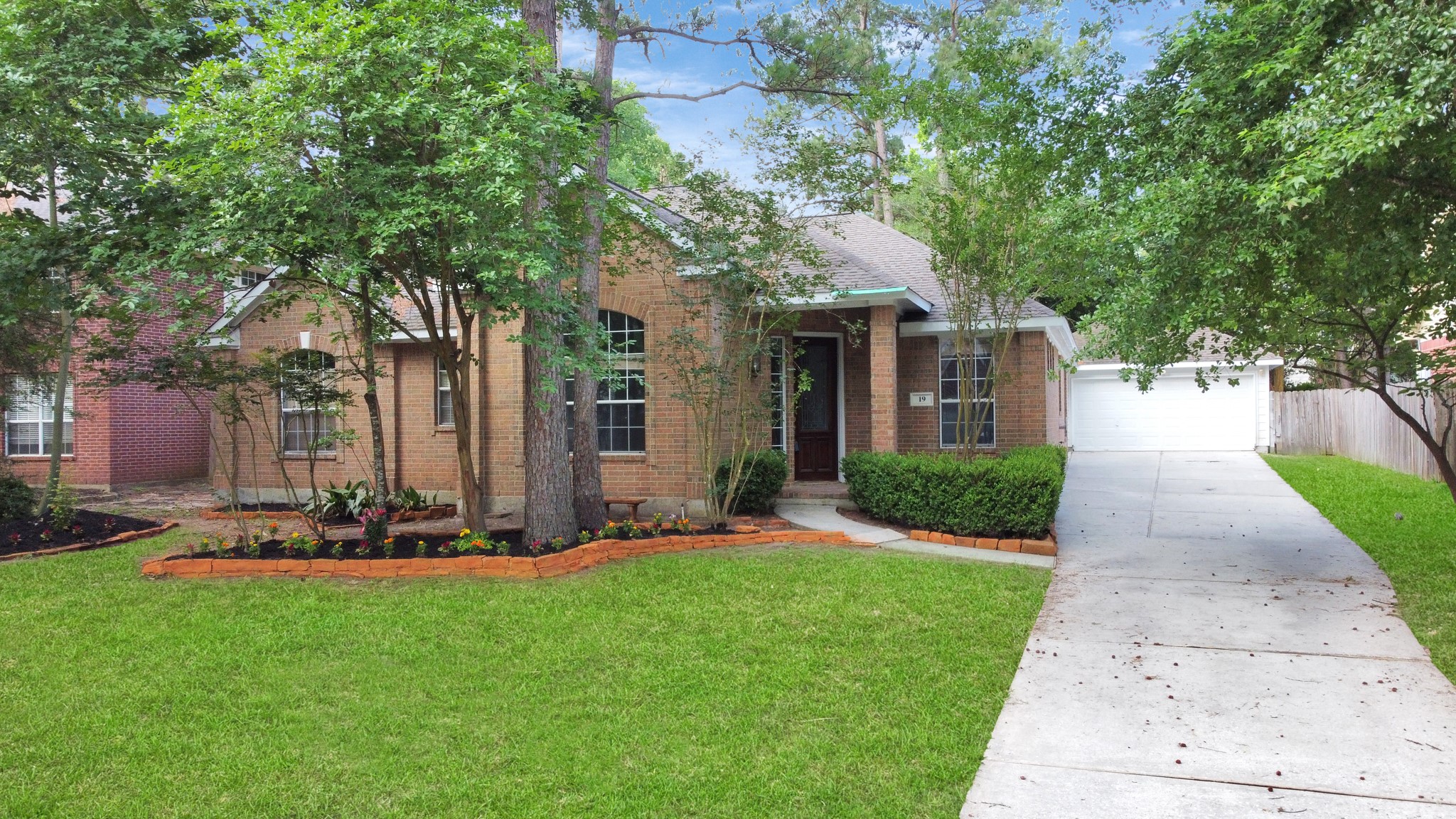 19 Long Springs Place , The Woodlands, TX, 77382 | 87853959 | Realty Texas LLC