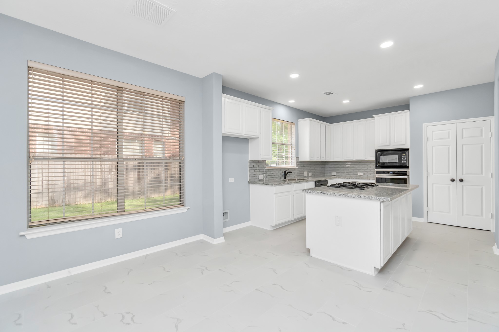 19 Long Springs Place , The Woodlands, TX, 77382 | 87853959 | Realty Texas LLC