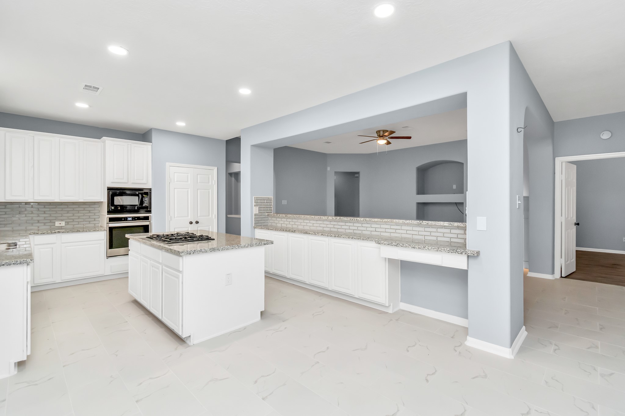 19 Long Springs Place , The Woodlands, TX, 77382 | 87853959 | Realty Texas LLC