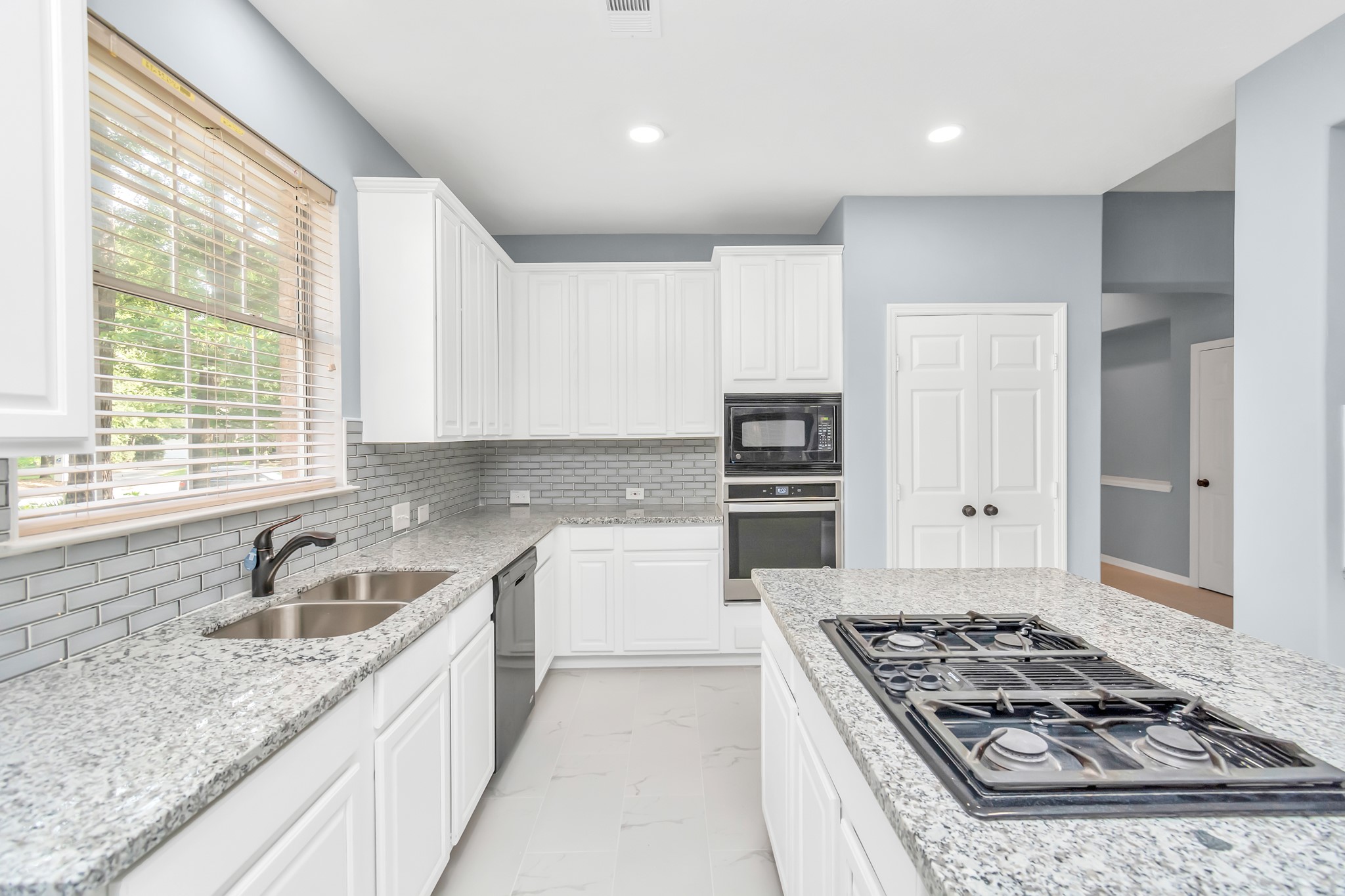 19 Long Springs Place , The Woodlands, TX, 77382 | 87853959 | Realty Texas LLC