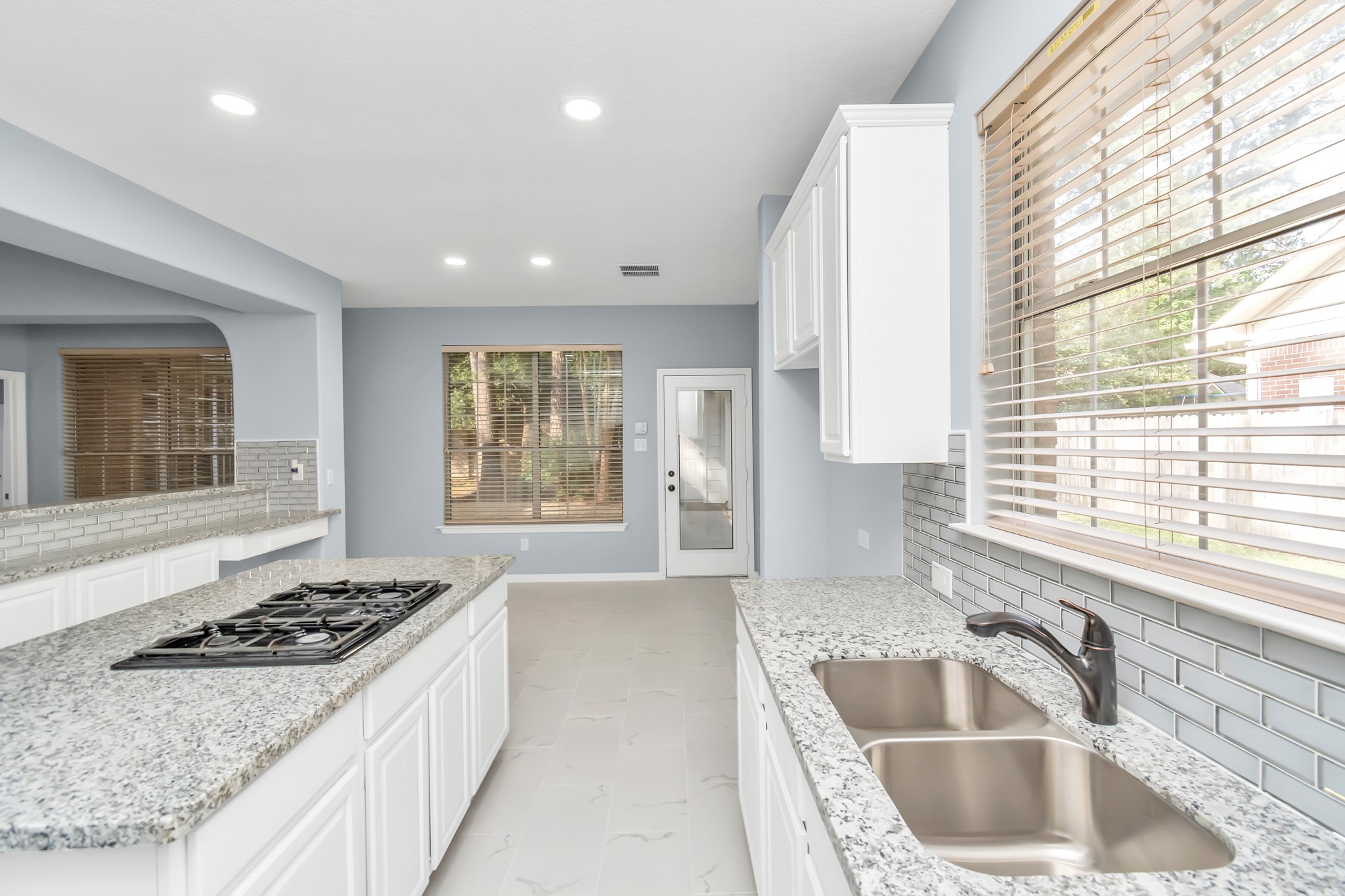 19 Long Springs Place , The Woodlands, TX, 77382 | 87853959 | Realty Texas LLC