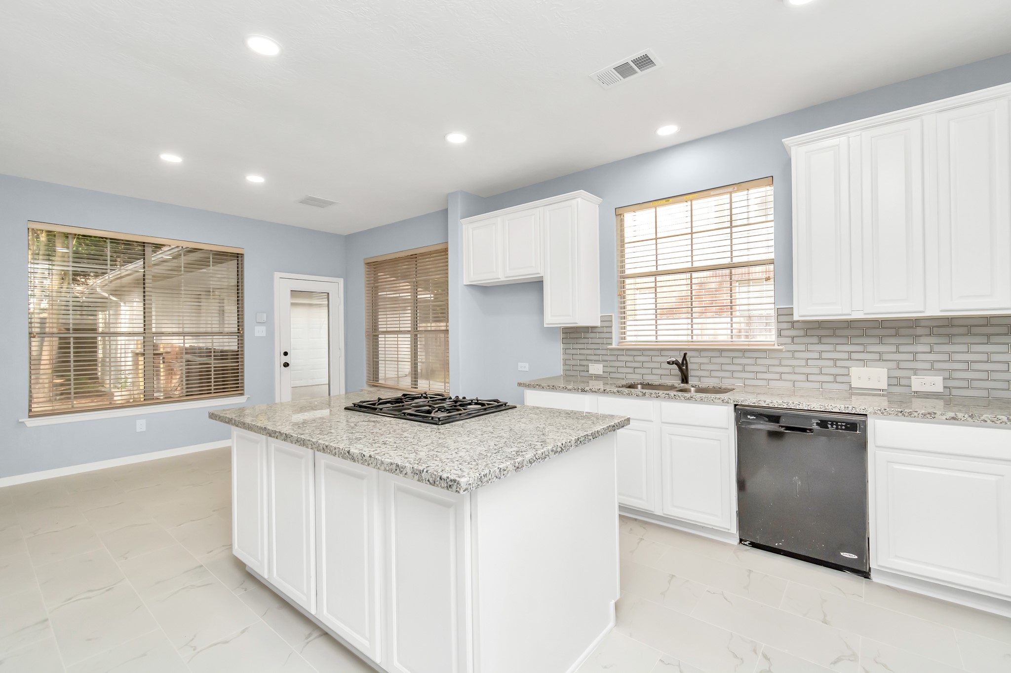 19 Long Springs Place , The Woodlands, TX, 77382 | 87853959 | Realty Texas LLC