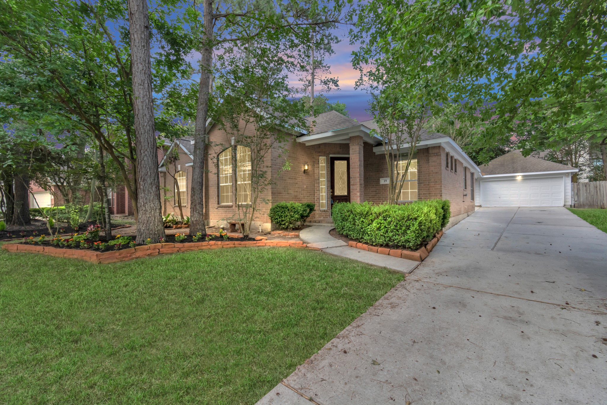 19 Long Springs Place , The Woodlands, TX, 77382 | 87853959 | Realty Texas LLC