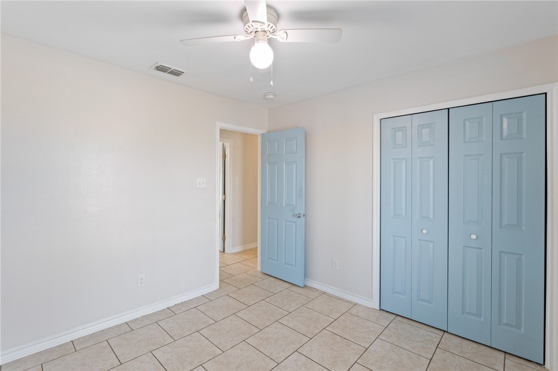 410 Knickerbocker Street , Corpus Christi, TX, 78418 | 459773 | Realty Texas LLC