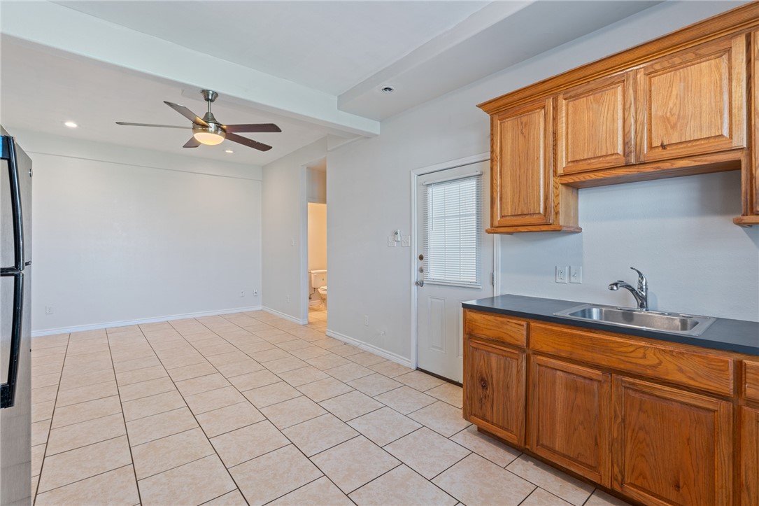 410 Knickerbocker Street , Corpus Christi, TX, 78418 | 459773 | Realty Texas LLC