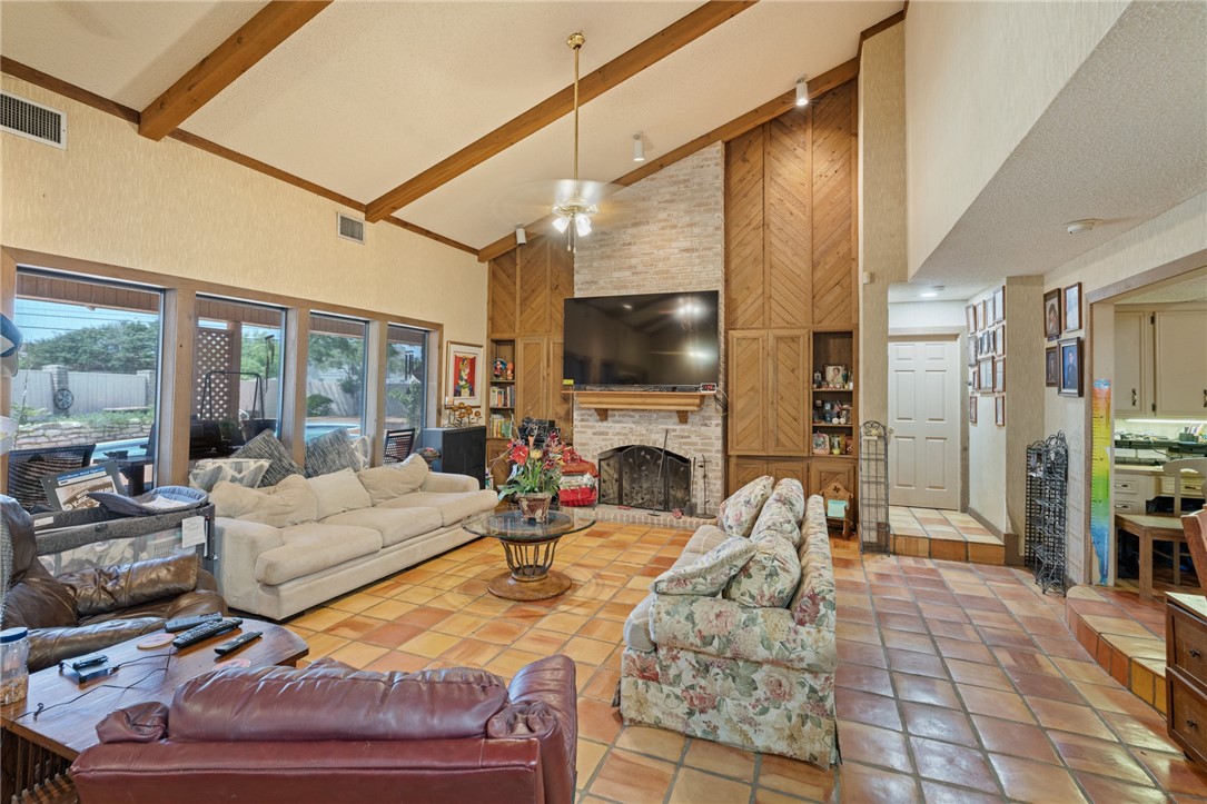 7033 Chiswick Drive , Corpus Christi, TX, 78413 | 459806 | Realty Texas LLC