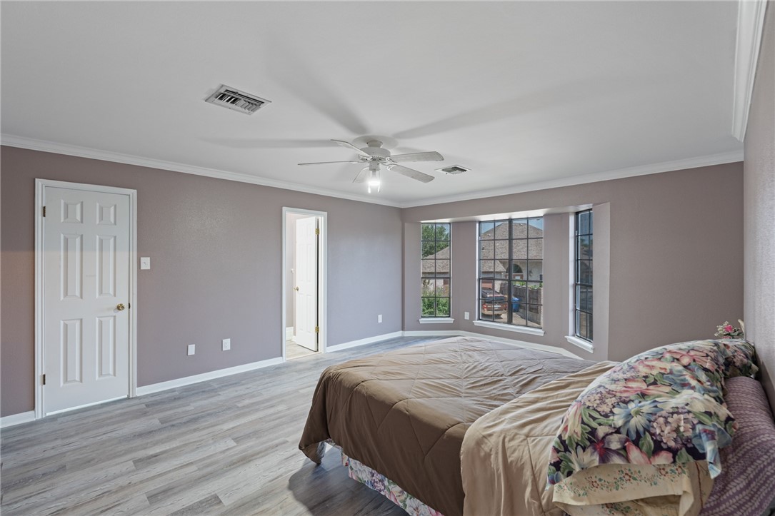 7033 Chiswick Drive , Corpus Christi, TX, 78413 | 459806 | Realty Texas LLC