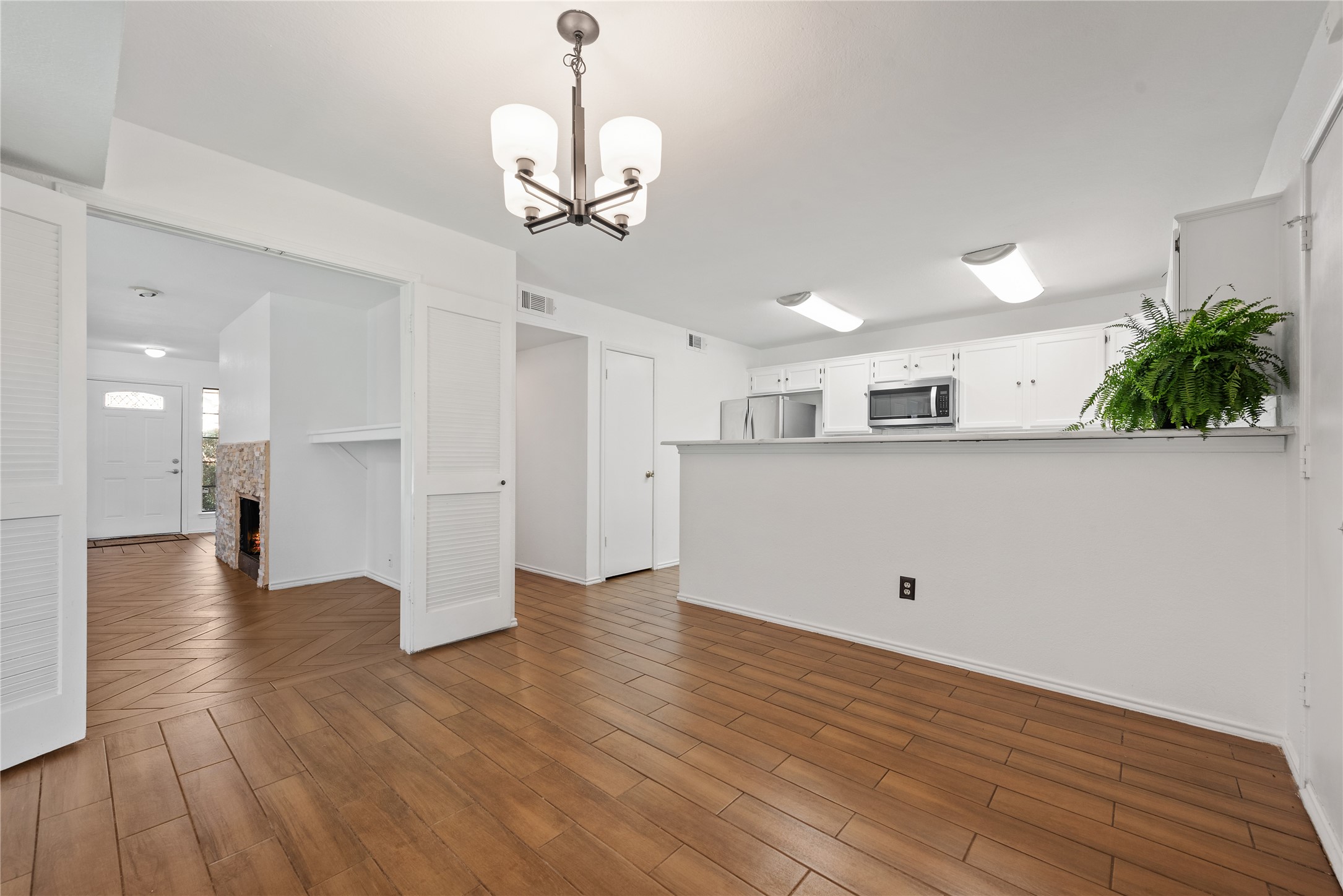 2909 Sunset Point Lane , Carrollton, TX, 75007 | 20948863 | Realty Texas LLC