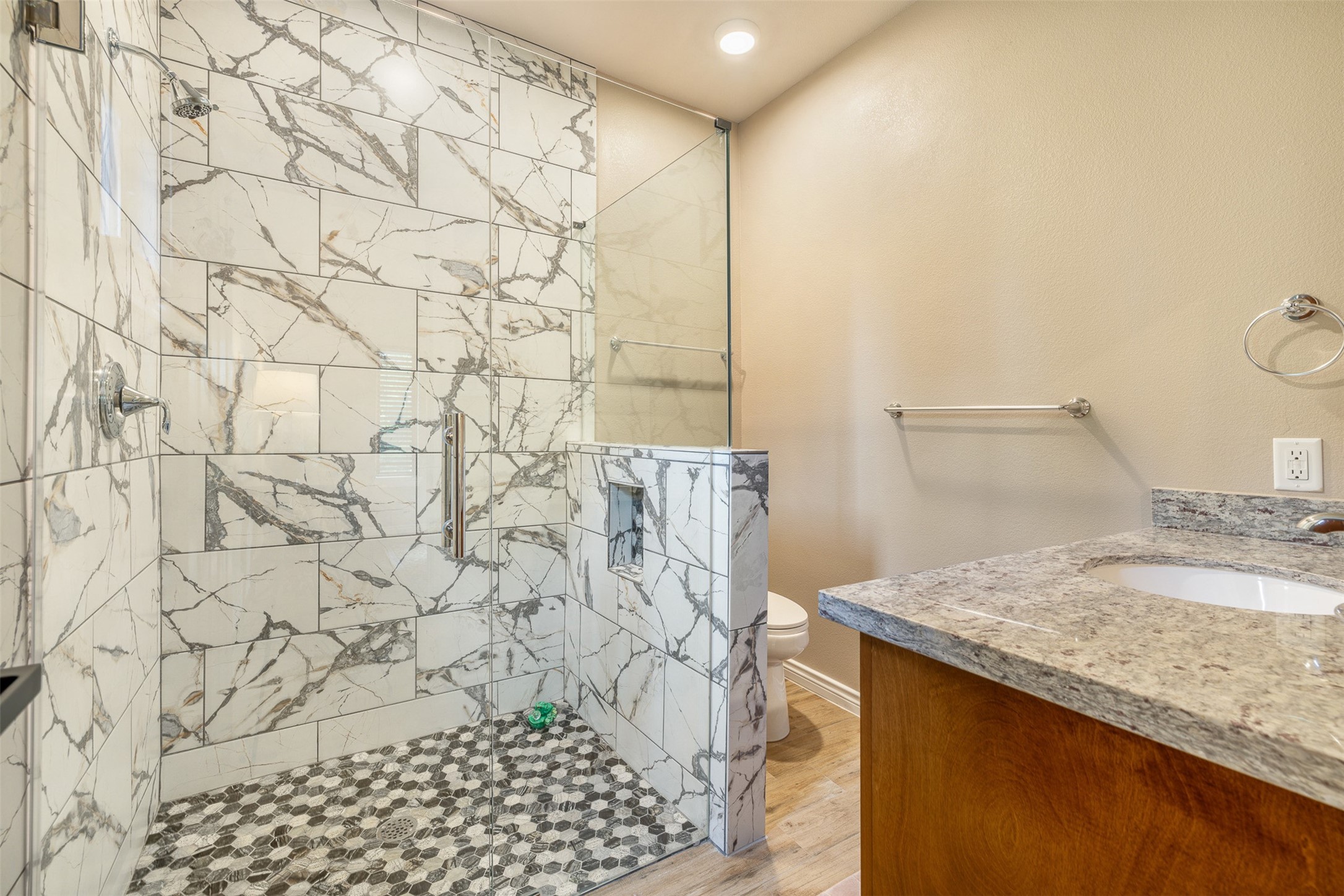 8417 Green Leaf Lane, Brookshire, TX, 77423 | 3941648 | Realty Texas LLC
