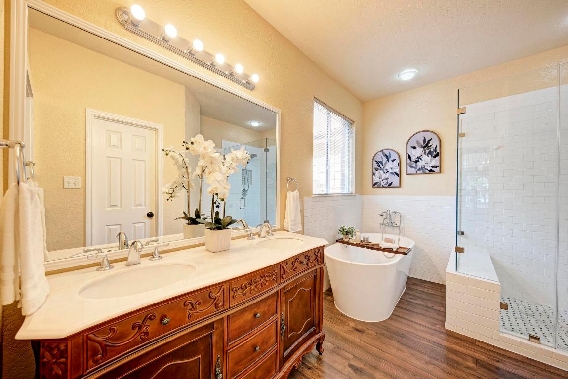 133 Ridgewood Cove, Georgetown, TX, 78633 | 6981626 | Realty Texas LLC