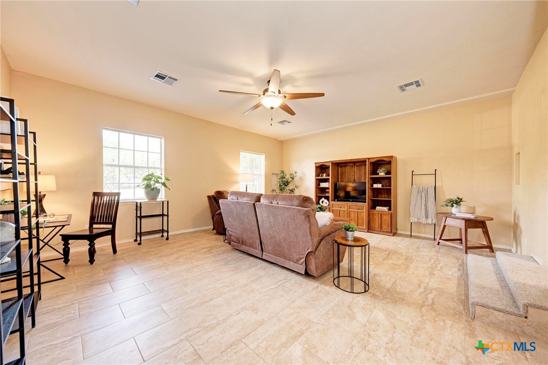 133 Ridgewood Cove, Georgetown, TX, 78633 | 580945 | Realty Texas LLC