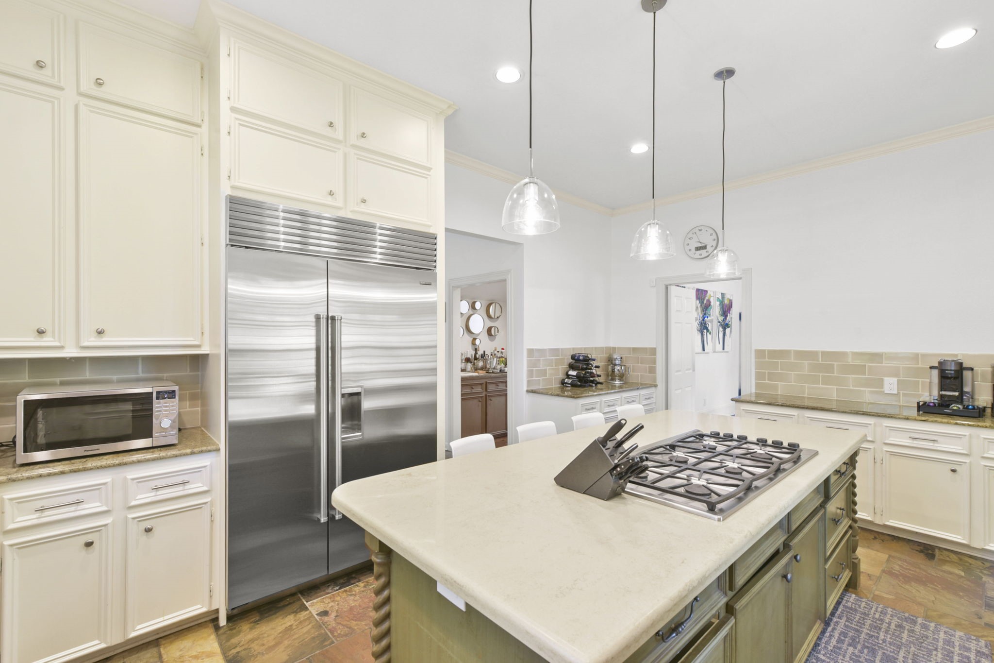 903 Echo Lane , Houston, TX, 77024 | 33379604 | Realty Texas LLC