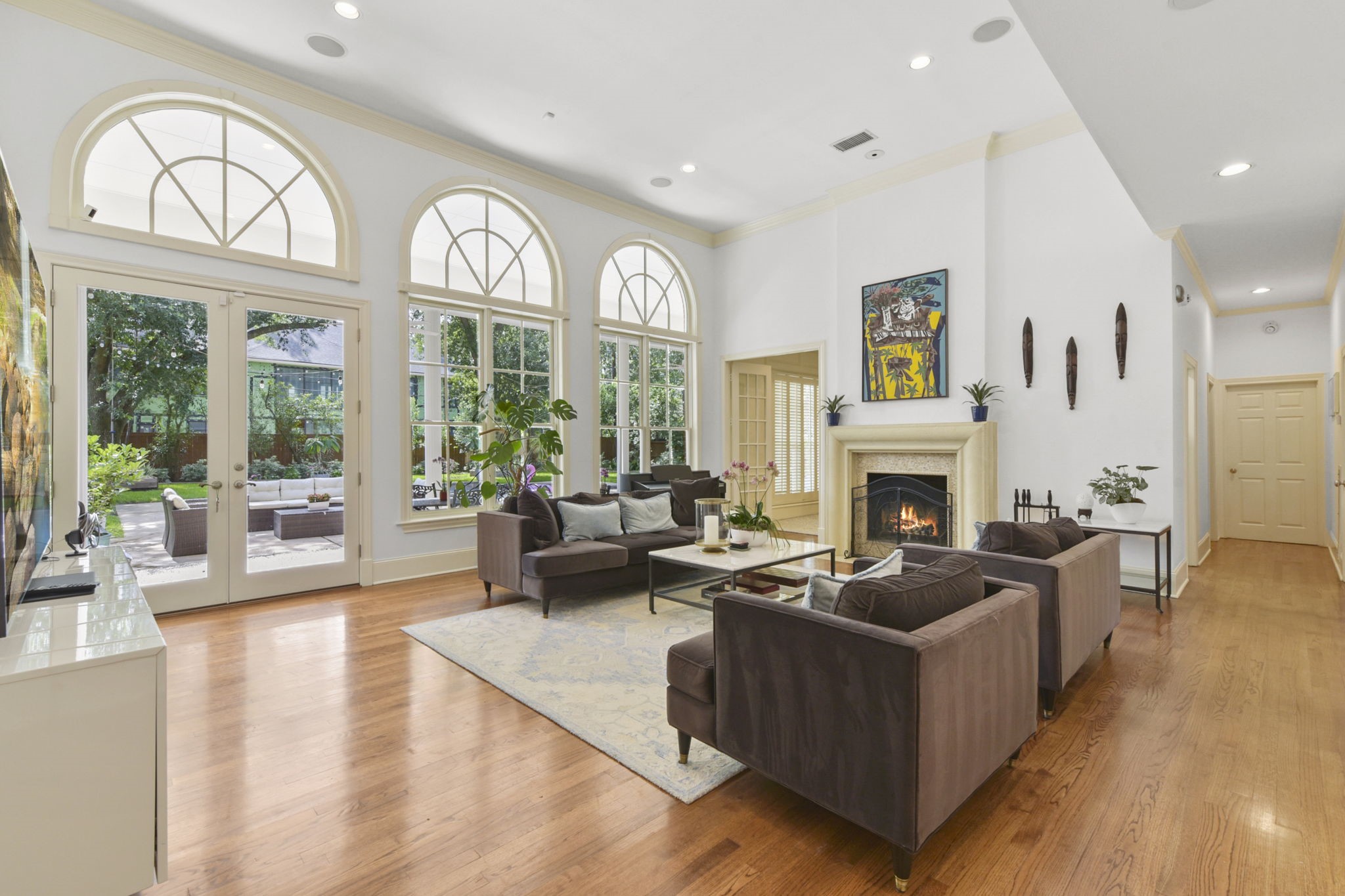 903 Echo Lane , Houston, TX, 77024 | 33379604 | Realty Texas LLC