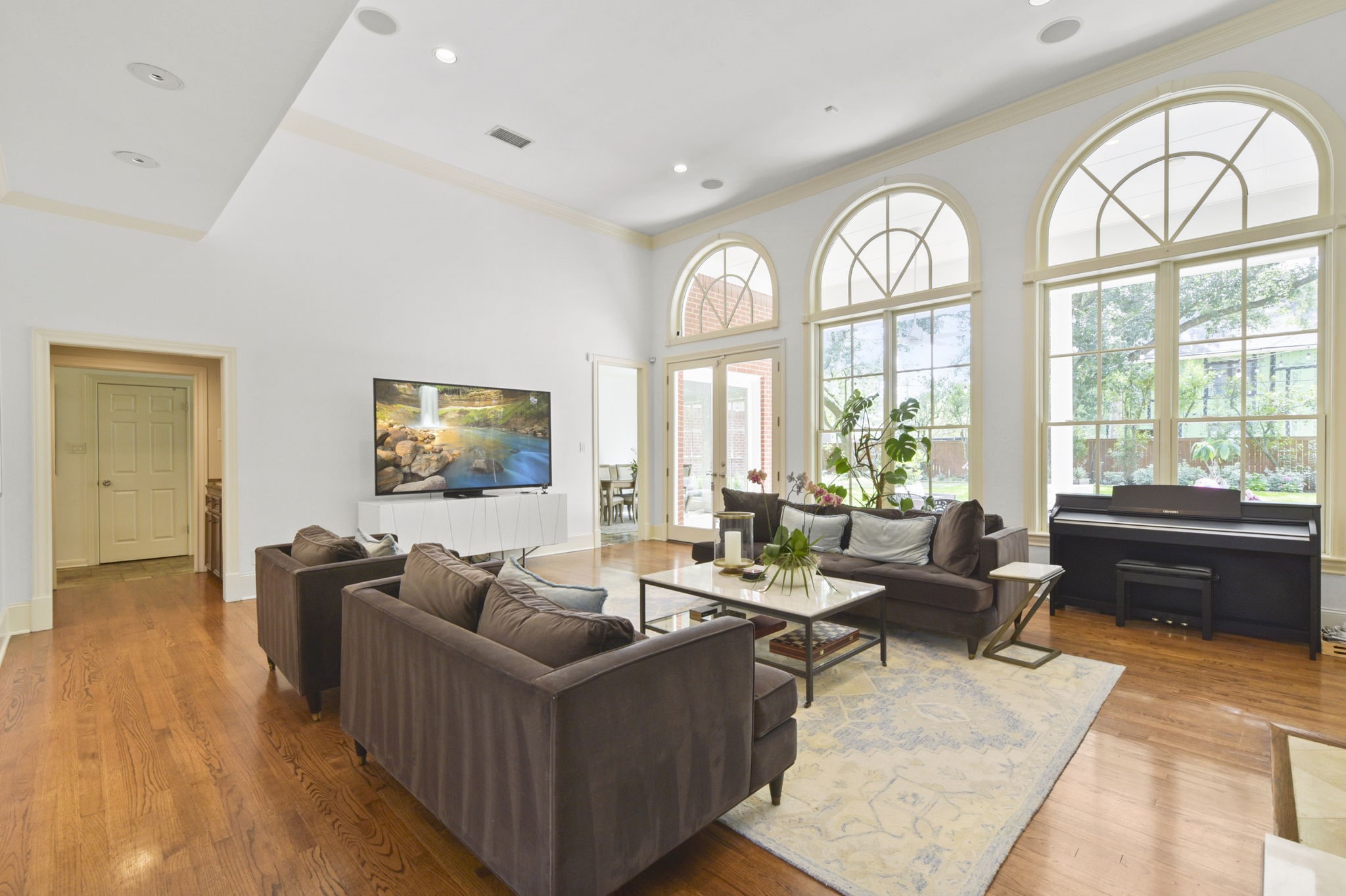 903 Echo Lane , Houston, TX, 77024 | 33379604 | Realty Texas LLC