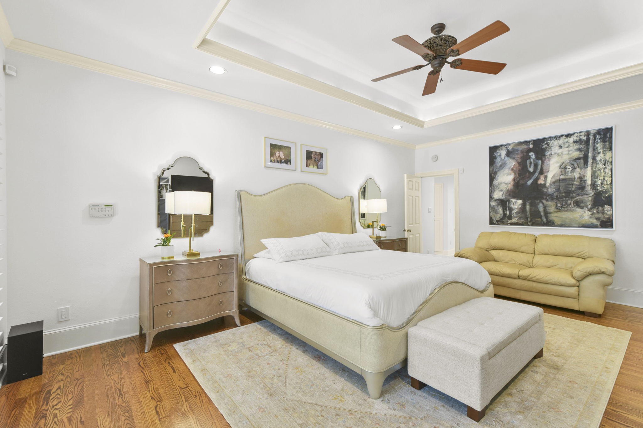 903 Echo Lane , Houston, TX, 77024 | 33379604 | Realty Texas LLC