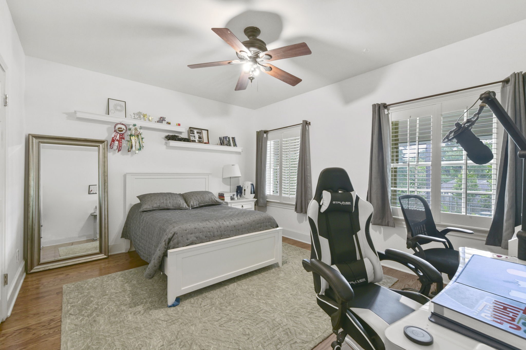 903 Echo Lane , Houston, TX, 77024 | 33379604 | Realty Texas LLC