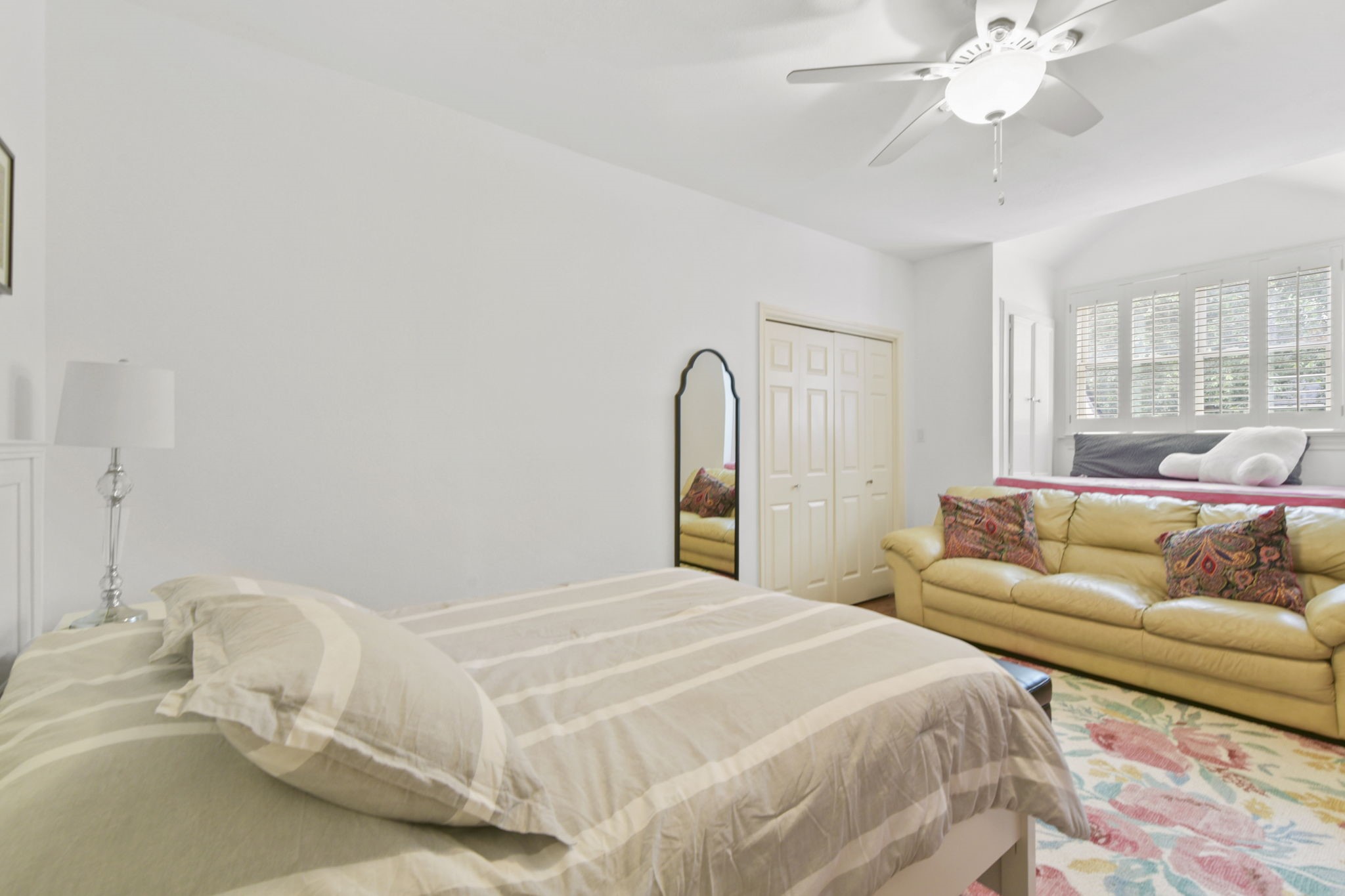 903 Echo Lane , Houston, TX, 77024 | 33379604 | Realty Texas LLC