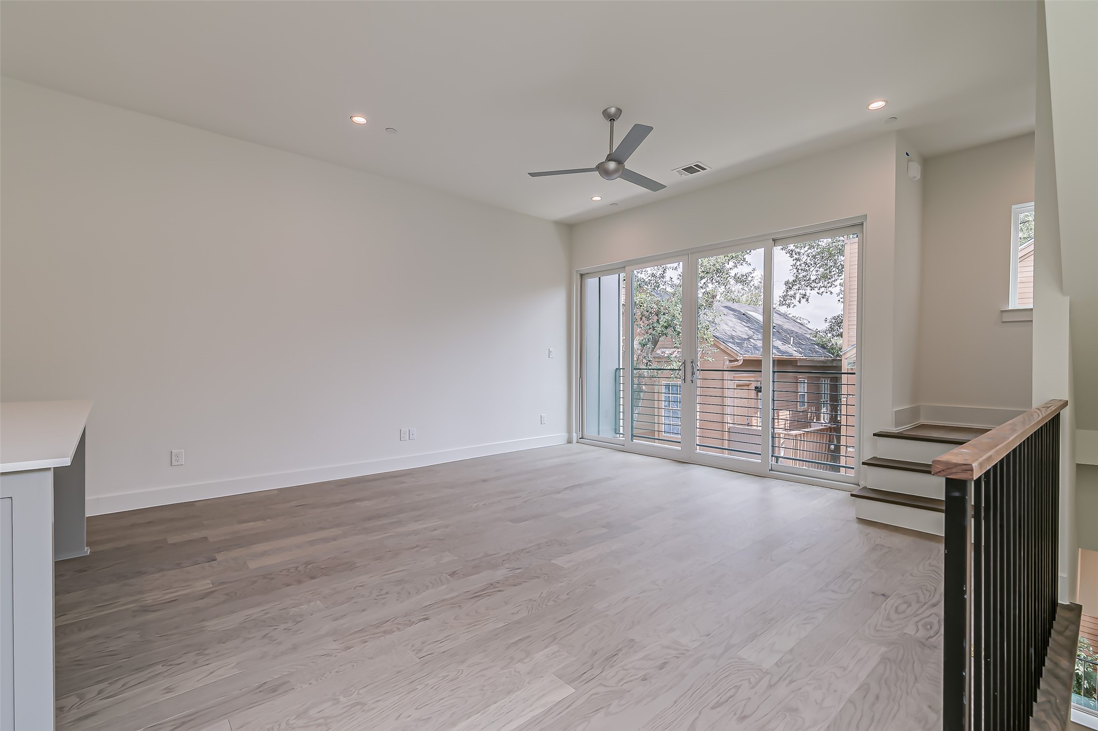 6028 Lewis Street , Dallas, TX, 75206 | 20951718 | Realty Texas LLC