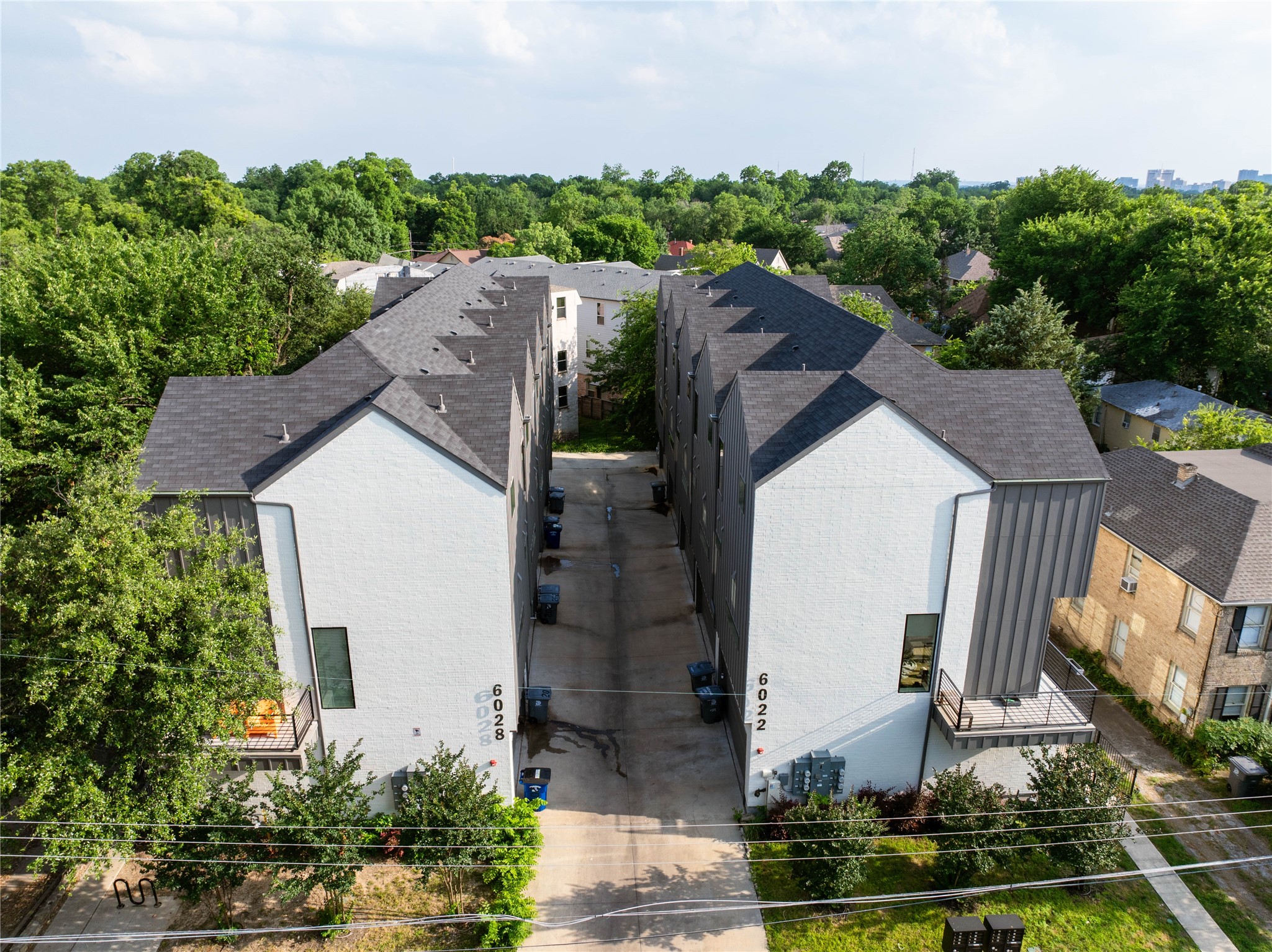 6028 Lewis Street , Dallas, TX, 75206 | 20951718 | Realty Texas LLC