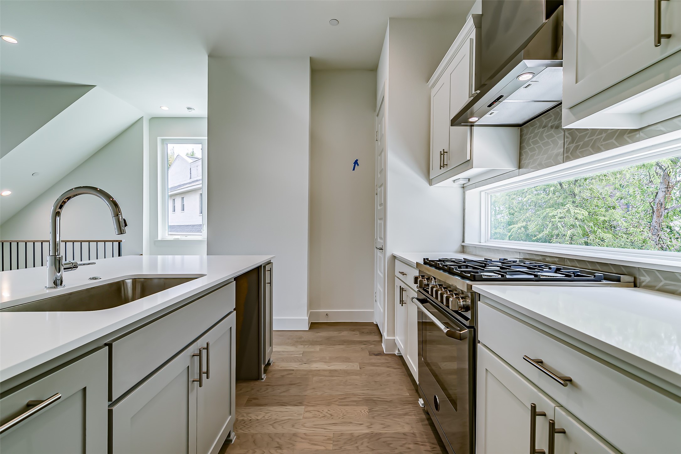 6028 Lewis Street , Dallas, TX, 75206 | 20951718 | Realty Texas LLC