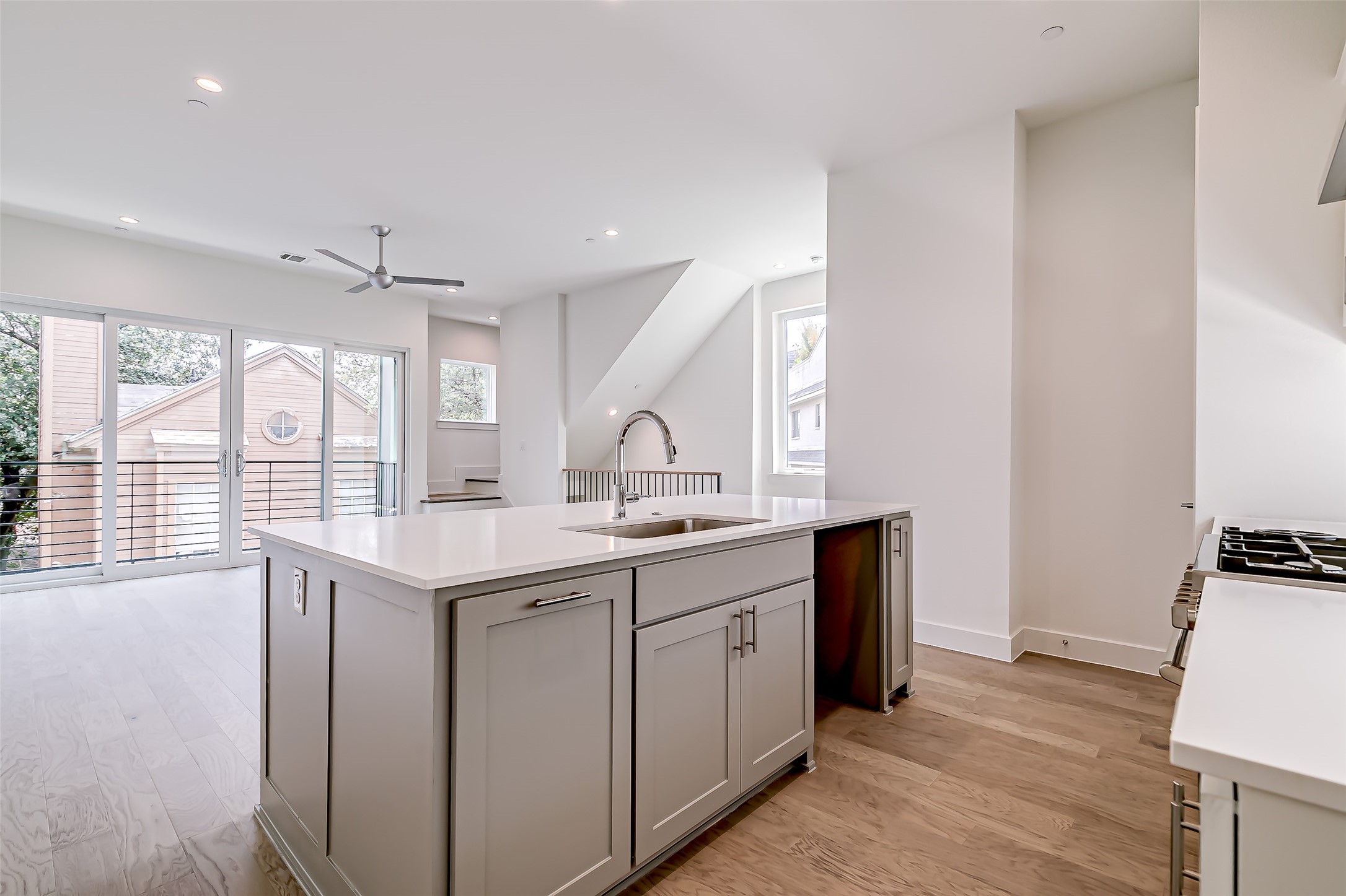 6028 Lewis Street , Dallas, TX, 75206 | 20951718 | Realty Texas LLC