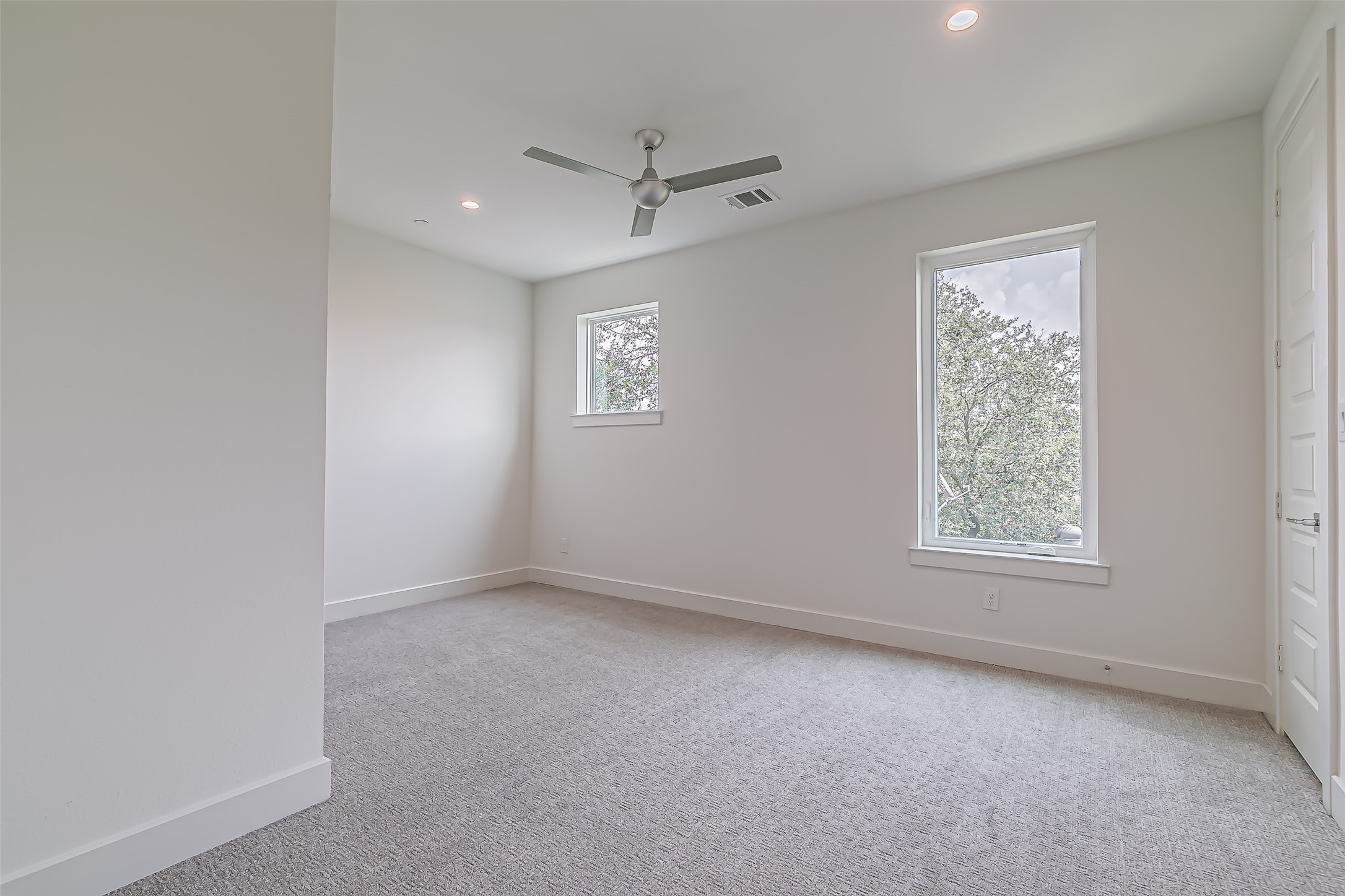 6028 Lewis Street , Dallas, TX, 75206 | 20951718 | Realty Texas LLC
