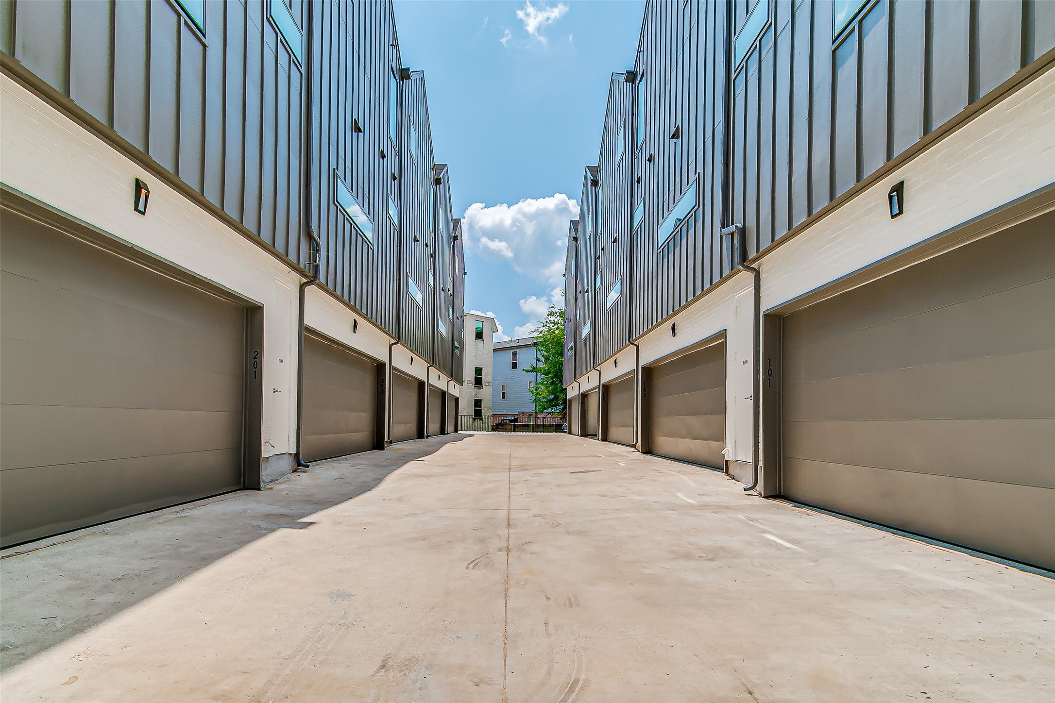 6028 Lewis Street , Dallas, TX, 75206 | 20951718 | Realty Texas LLC