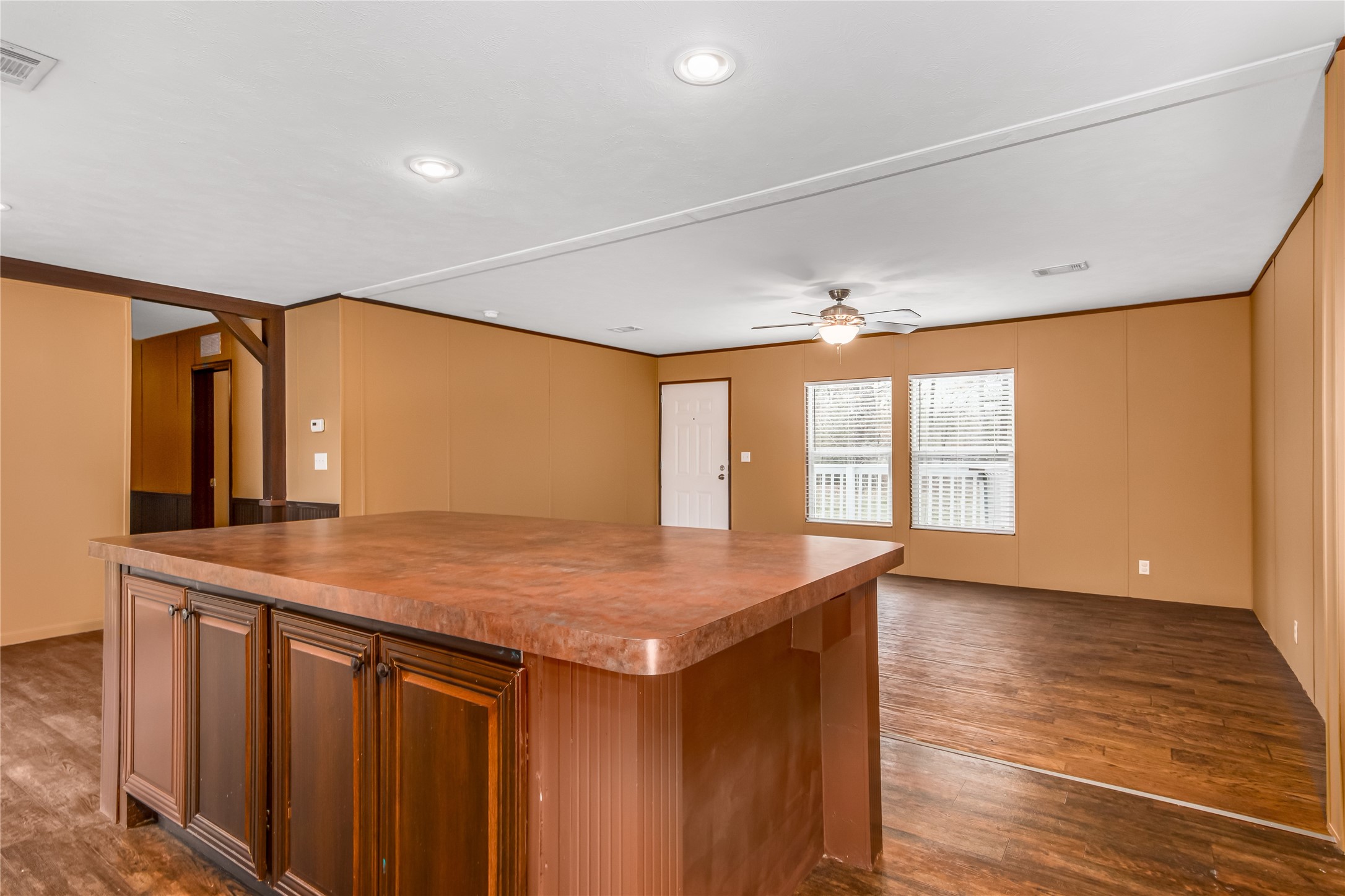 1543 Belle Terre Drive, Huffman, TX, 77336 | 98344260 | Realty Texas LLC