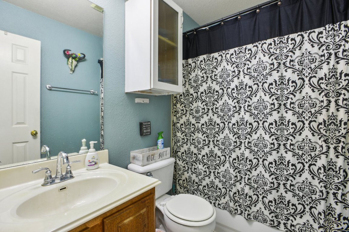 401 Rio Grande Avenue , Hutto, TX, 78634 | 5000636 | Realty Texas LLC