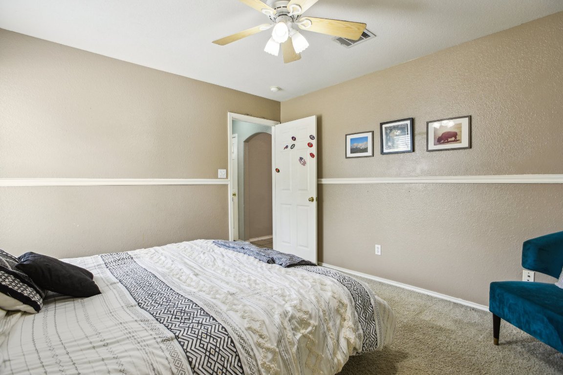 401 Rio Grande Avenue , Hutto, TX, 78634 | 5000636 | Realty Texas LLC