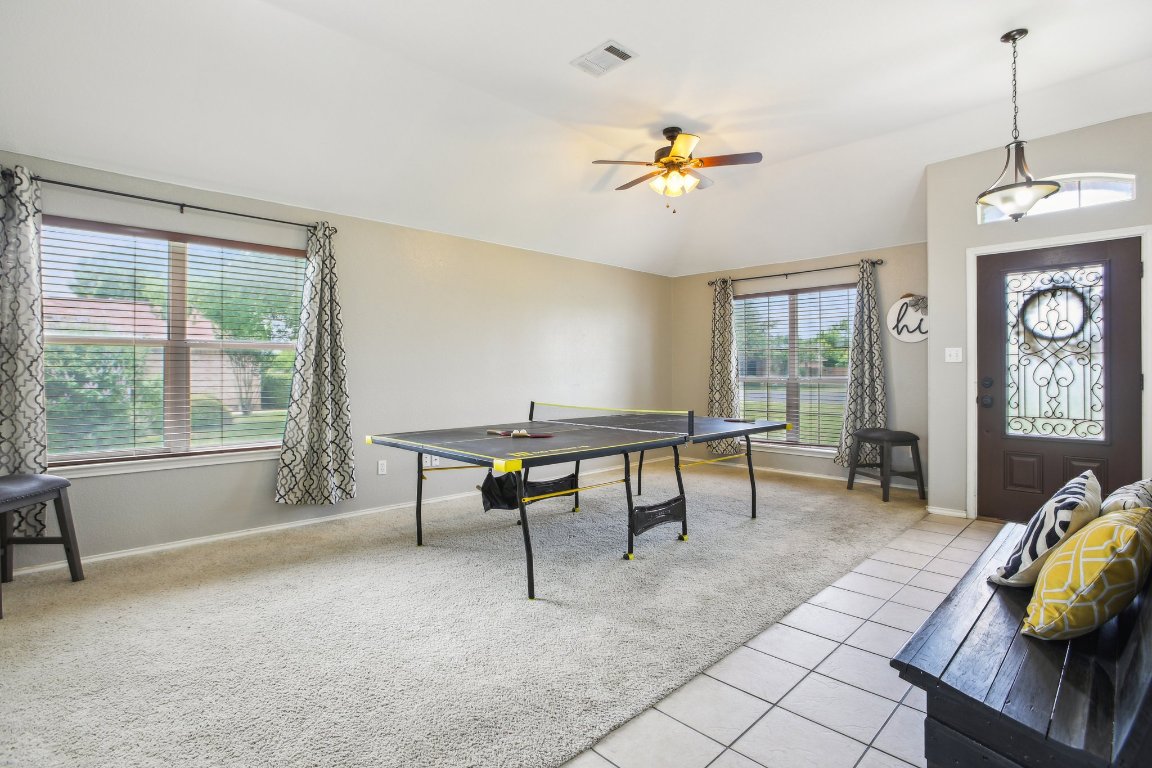 401 Rio Grande Avenue , Hutto, TX, 78634 | 5000636 | Realty Texas LLC